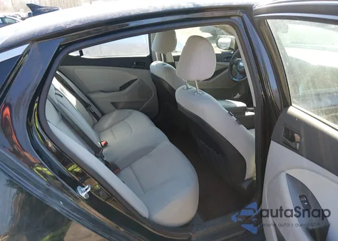 2015 Kia Optima Lx z USA, uszkodzony, nr VIN 5XXGM4A70FG487519